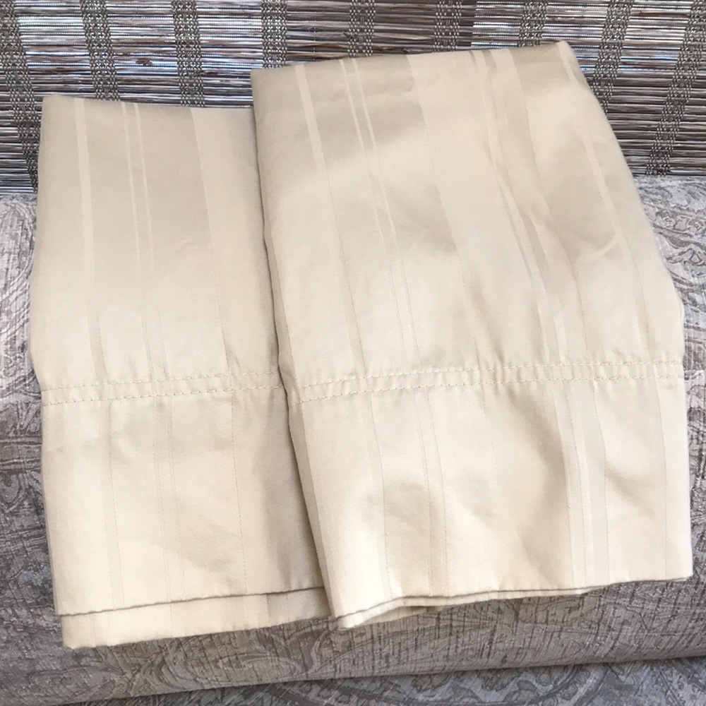 Joseph Abboud King Pillowcases